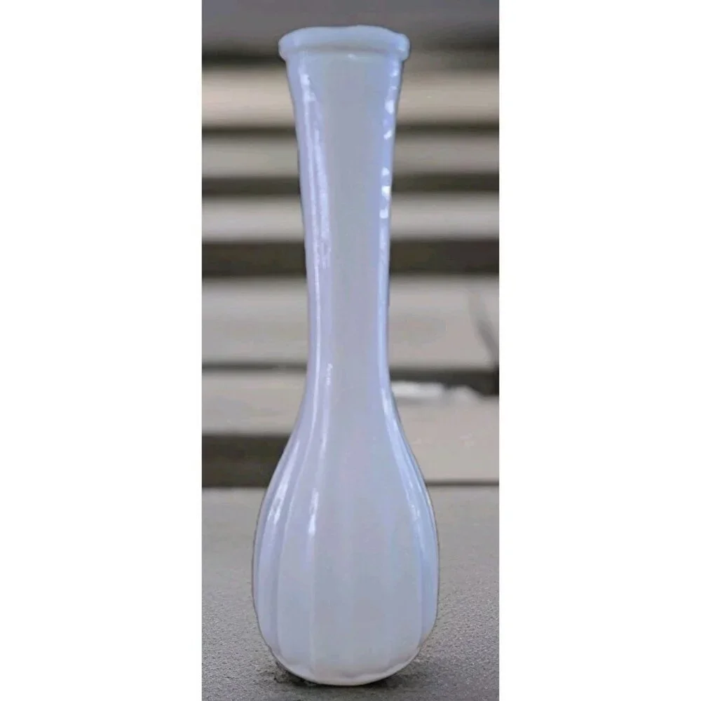 Vintage Unbranded White Milk Glass Ribbed Bud Vase 8.5 Inches Tall